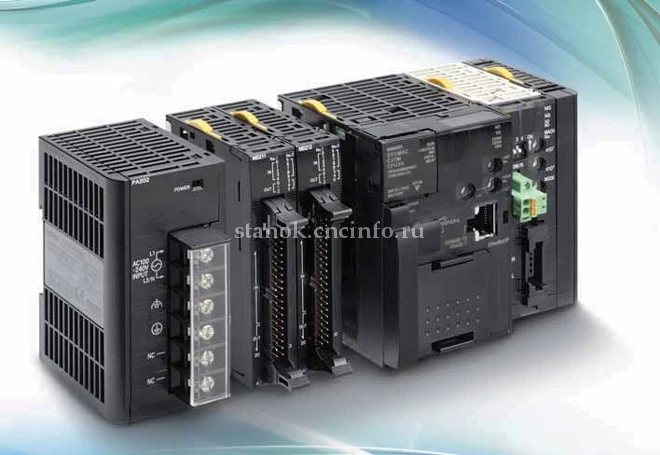 Модульный программируемый логический контроллер OMRON CJ2M